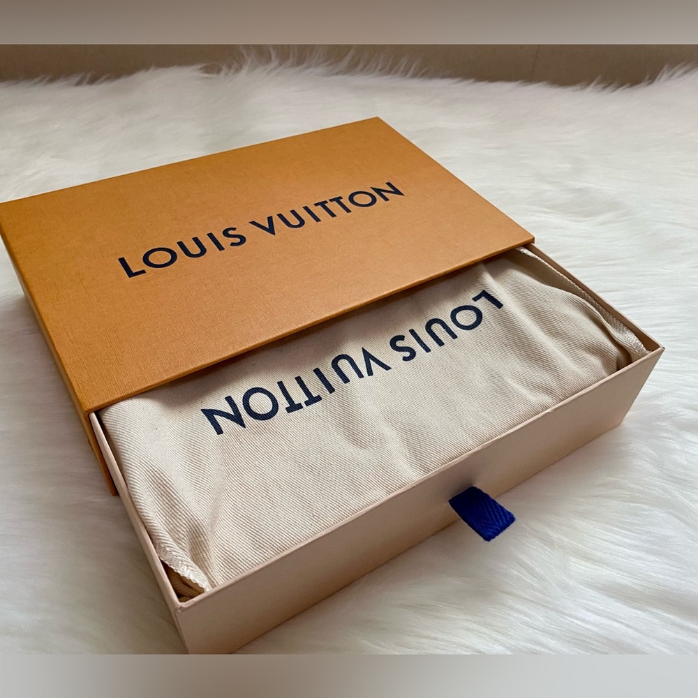 Louis Vuitton Felicie Pochette Damier Azure Canvas Pink Interior - Picture 14 of 16